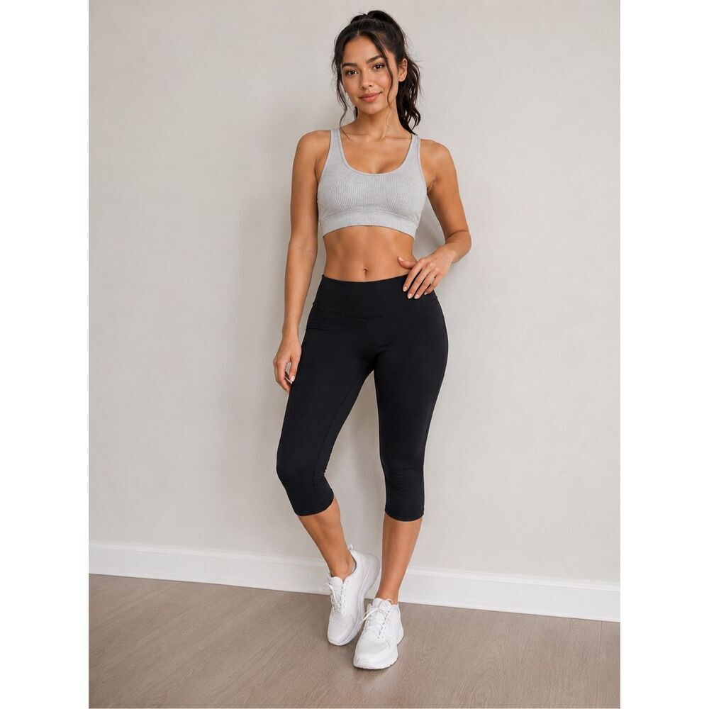 All In Motion Black Capri Leggings XL 14/16 High Rise Athletic Workout Cropped